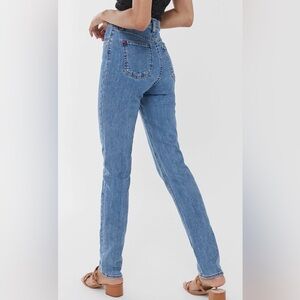BDG Urban Outfitters Jeans Girlfriend High Rise Size 25 Tall V Cut Rear